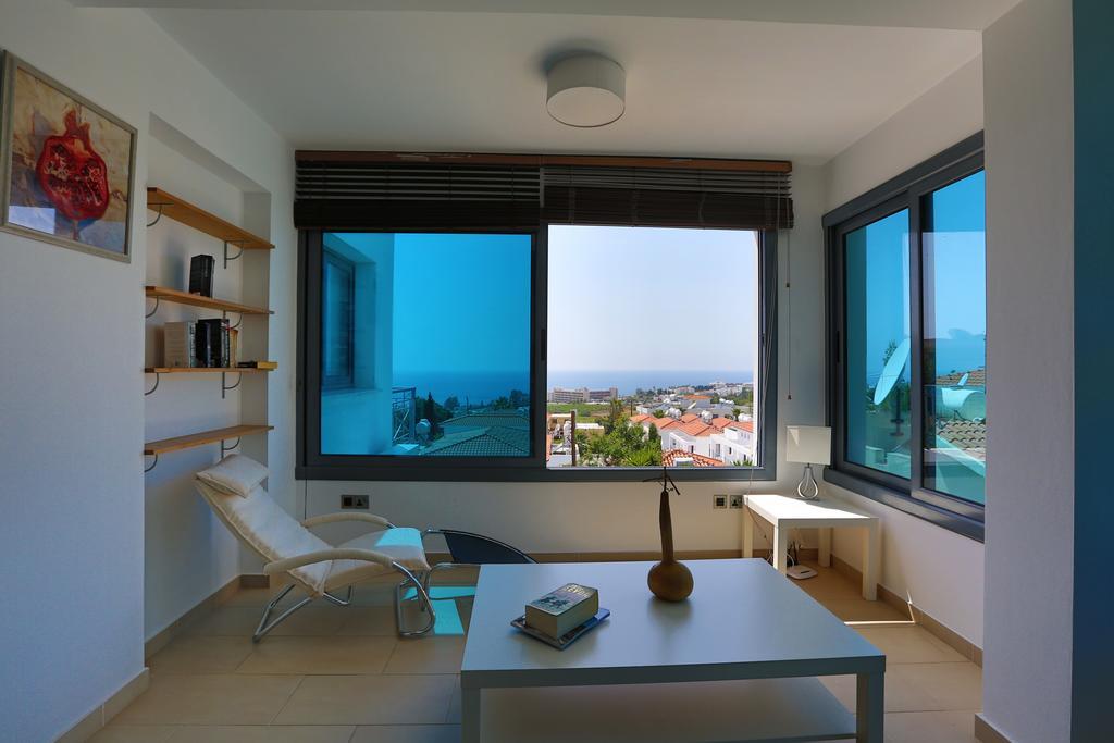 Villa Infinite Blu Paphos Exterior photo