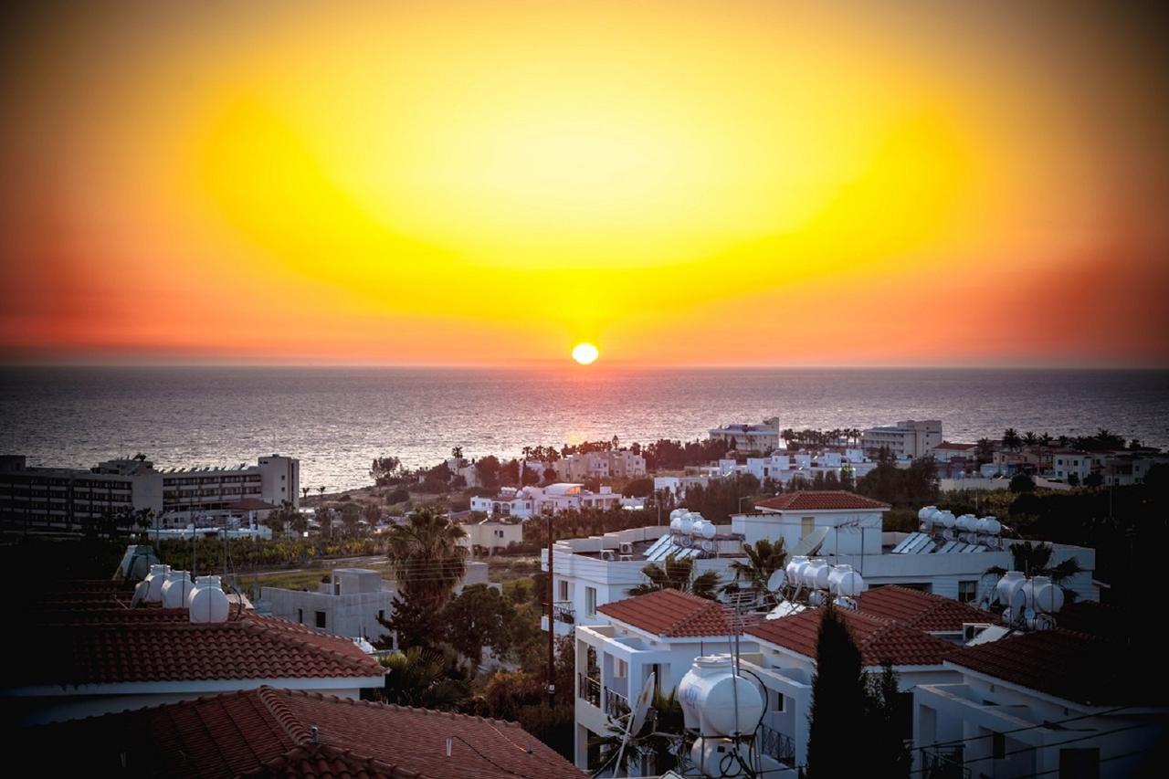 Villa Infinite Blu Paphos Exterior photo